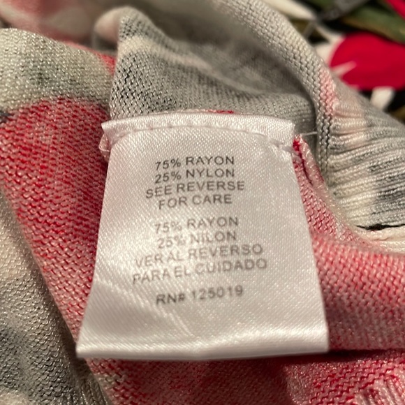 NWT Joseph A. Sweater,M - Picture 8 of 8